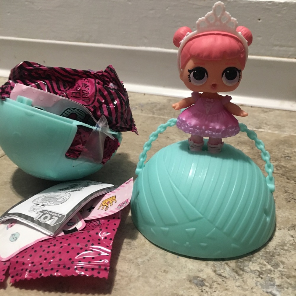 LOL Surprise Series 1 “Center Stage”